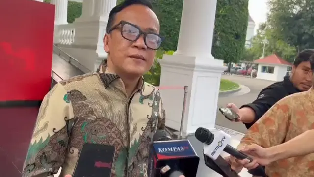 MEGABERITA - Butuh Masukan, Jokowi Kumpulkan 30 Relawan Bukber di Istana